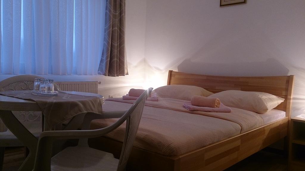 Apartman Marija Brajdic Rakovica Exterior photo