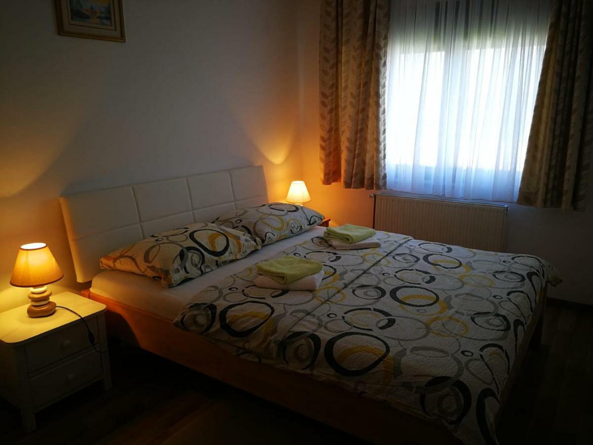 Apartman Marija Brajdic Rakovica Exterior photo
